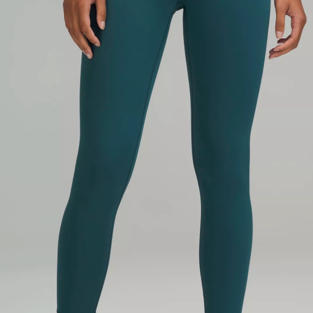 Lululemon Wunder Train HR 25", Size 16